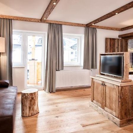Hotel & Appartements Heigenhauser 瓦德林 外观 照片