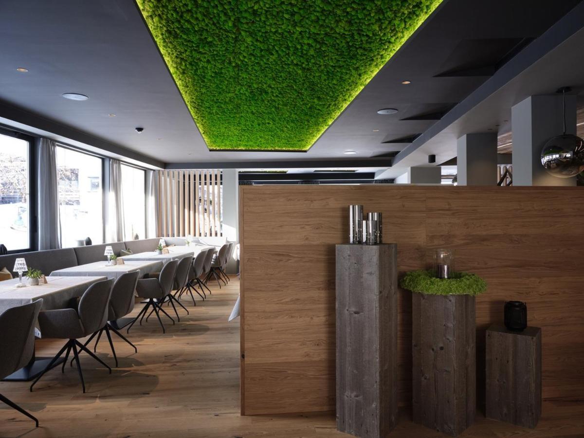 Hotel & Appartements Heigenhauser 瓦德林 外观 照片