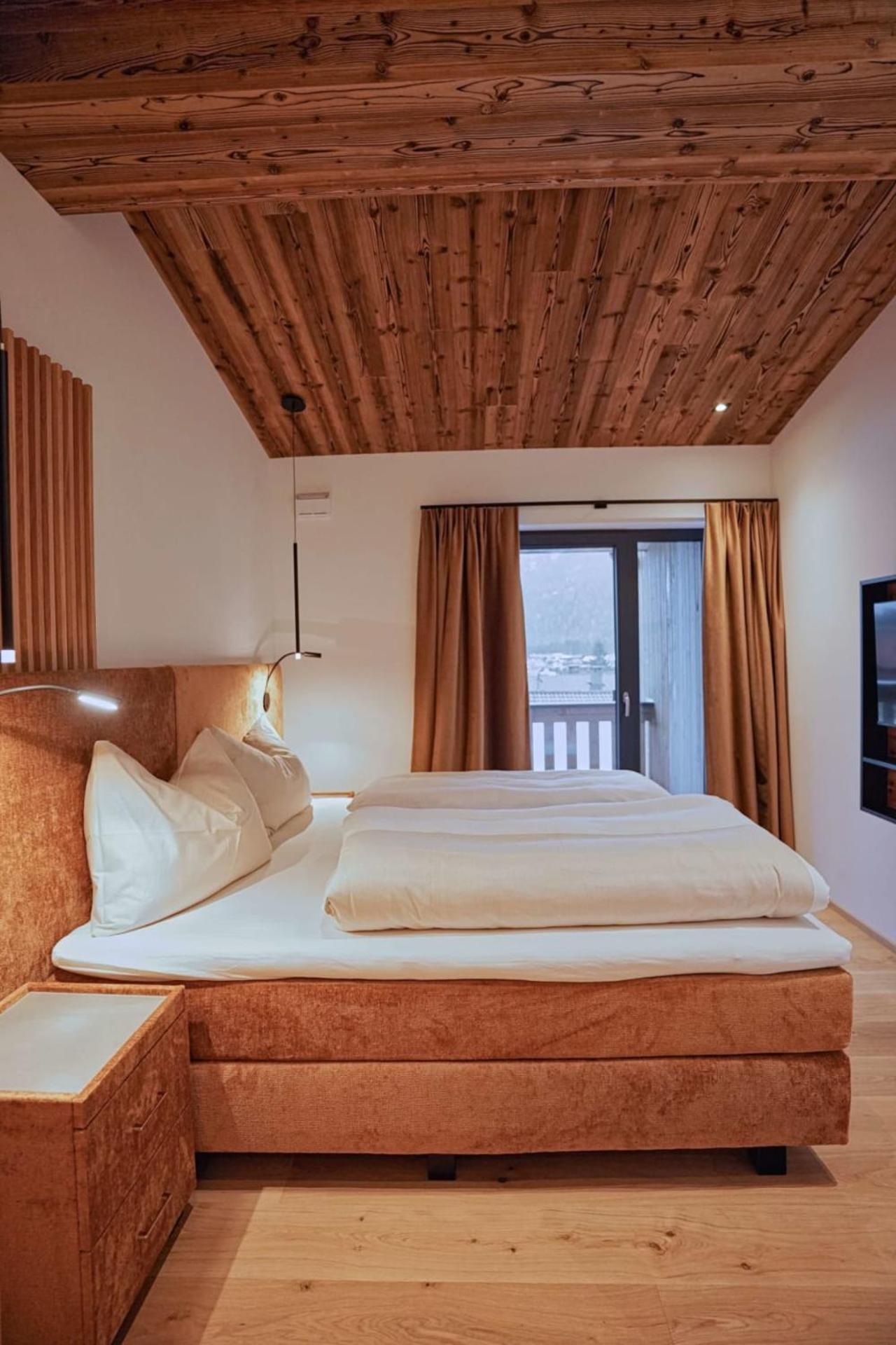 Hotel & Appartements Heigenhauser 瓦德林 外观 照片